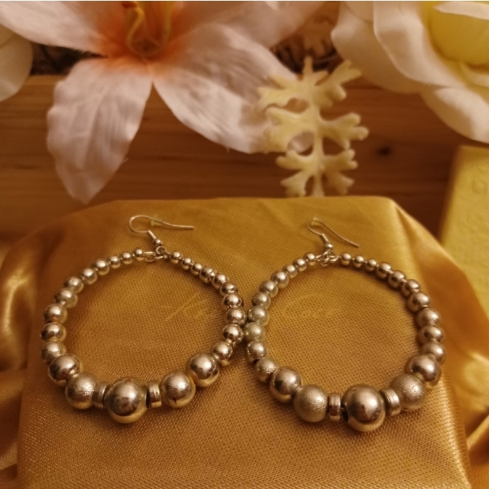 2/$25 Sexy New York and company Silver Tone Beaded Chandelier Earrings